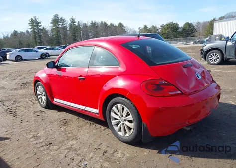 2013 Volkswagen Beetle 2.5L Entry z USA, uszkodzony, nr VIN 3VWFP7AT8DM624961